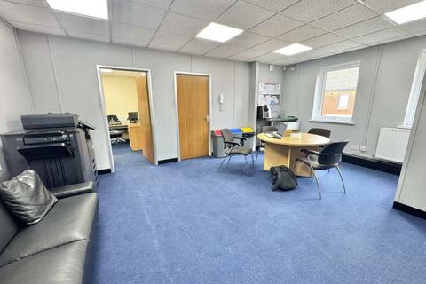 Office to rent, 44 Cardiff Rd Cardiff CF14 5GG