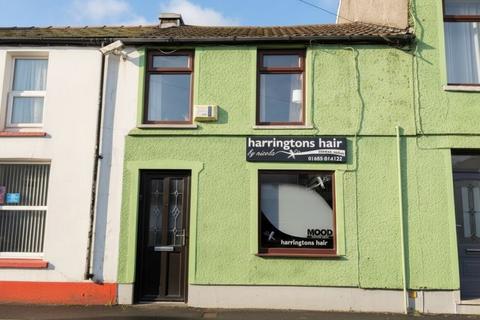 Retail property (high street) for sale, 2 Harris St Hirwaun CF44 9NP