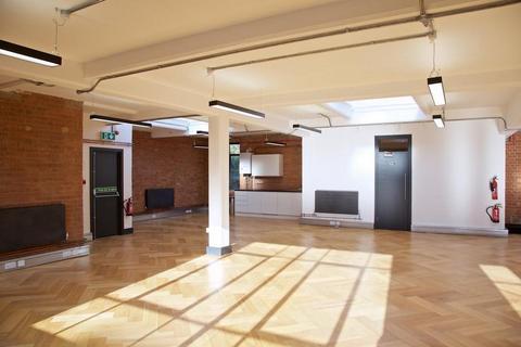 Office to rent, 6 Northampton St London N1 2HY