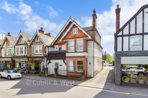 1 bedroom ground floor flat for sale, Tring House, Cranleigh GU6
