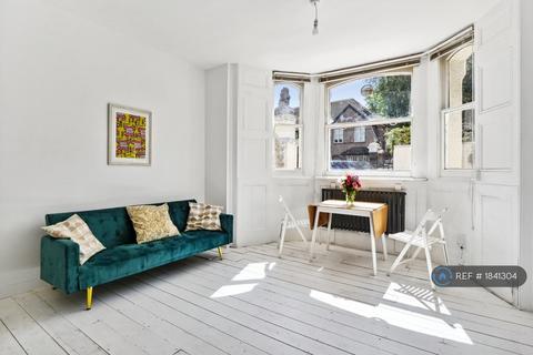 undefined, Lordship Park, London, N16