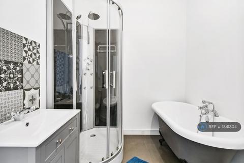 undefined, Lordship Park, London, N16