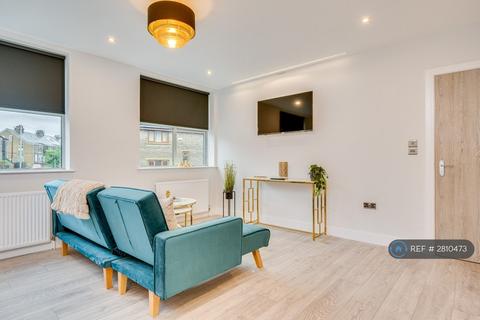 1 bedroom flat to rent, Owlcotes Lane, Pudsey, LS28