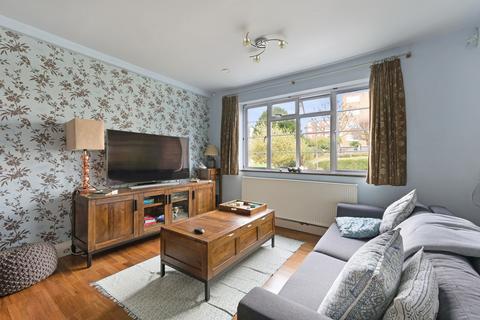 undefined, St. Aubyns Court, SW19
