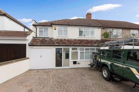 Raeburn Road, Sidcup, DA15