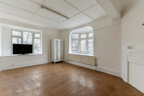 undefined, Bath Road, Hounslow TW3