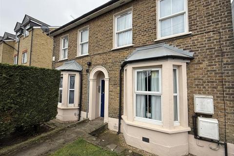 undefined, Bensham Grove, Thornton Heath