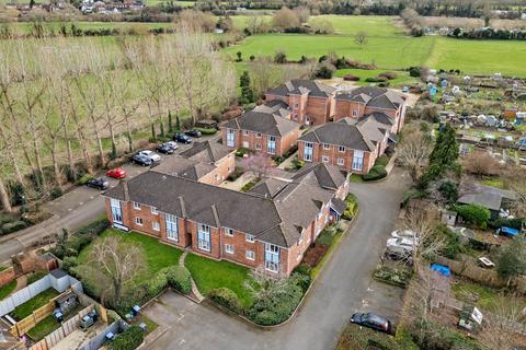 1 bedroom ground floor maisonette for sale, Corinthian Court, Alcester, B49