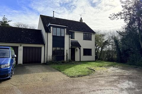 4 bedroom detached house for sale, Stonham Road, Stowmarket IP14