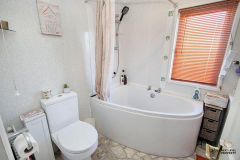 2 bedroom park home for sale, Osborne Road, Wisbech, PE13
