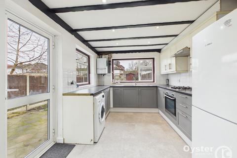 undefined, Kenmore Avenue, Harrow, HA3