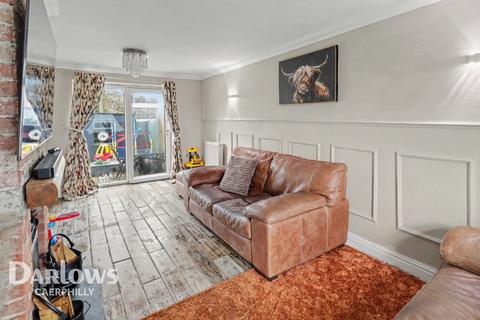 undefined, Cefn-Y-Lon, Caerphilly