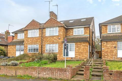 undefined, Kelvedon Close, Kingston Upon Thames, KT2