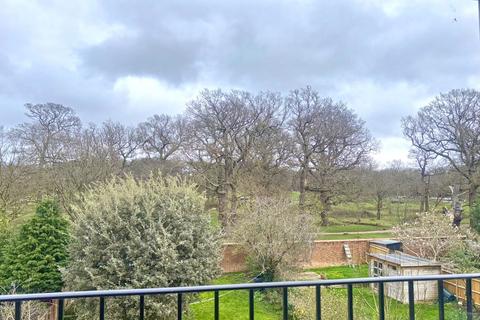 undefined, Kelvedon Close, Kingston Upon Thames, KT2