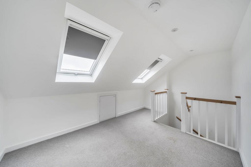 2nd floor landing