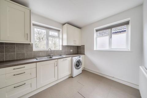 undefined, Kelvedon Close, Kingston Upon Thames, KT2