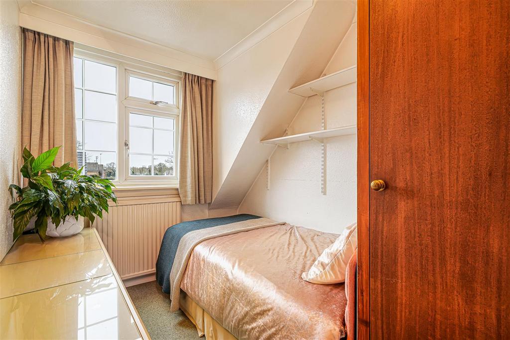 Bedroom.3.