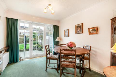 3 bedroom semi-detached house for sale, Fieldhead Drive, Leeds LS20