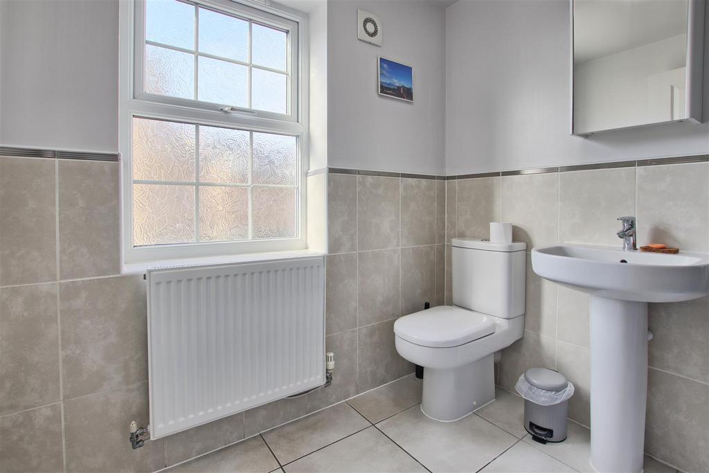 Ensuite.jpg