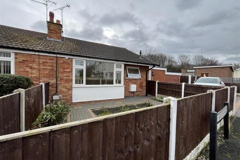 2 bedroom semi-detached bungalow for sale, South Parade, Pensarn, Abergele