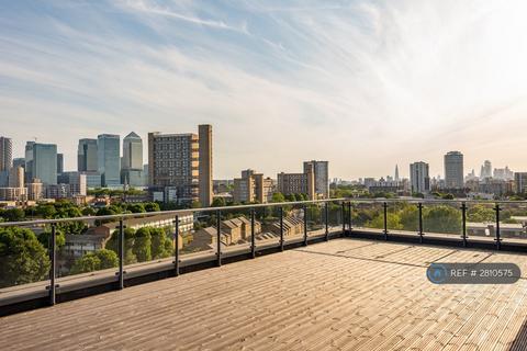 3 bedroom flat to rent, Cityview Point, London, E14
