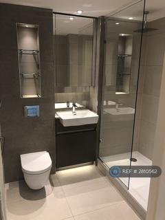 1 bedroom in a flat share to rent, Deveraux House, Woolwich Arsenal, London, SE18