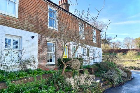 2 bedroom terraced house for sale, North Street, Winchelsea