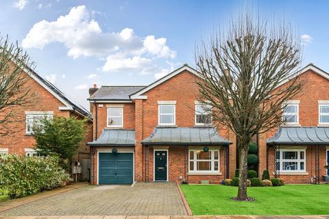 4 bedroom detached house for sale, Tower Place, Warlingham CR6