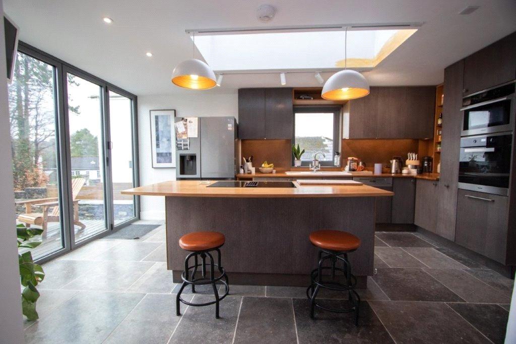 Kitchen/Breakfast Rm