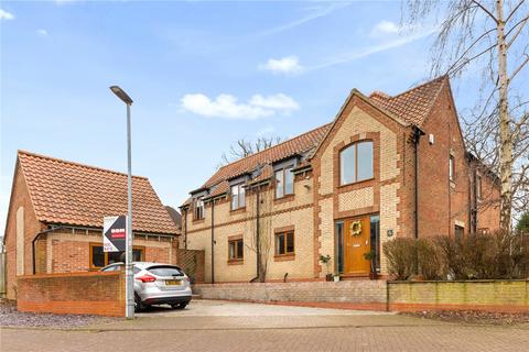 5 bedroom detached house for sale, Russet Lane, Wrawby, Brigg, DN20