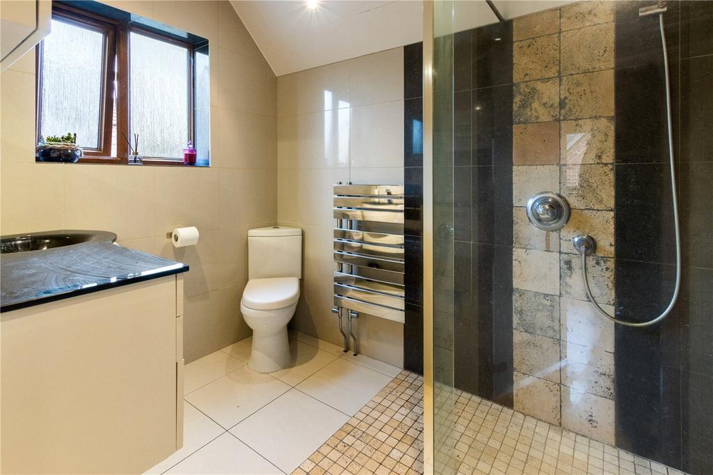 Ensuite
