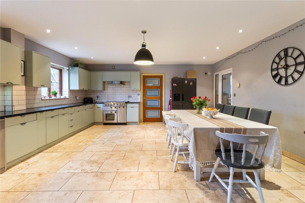 Kitchen Diner