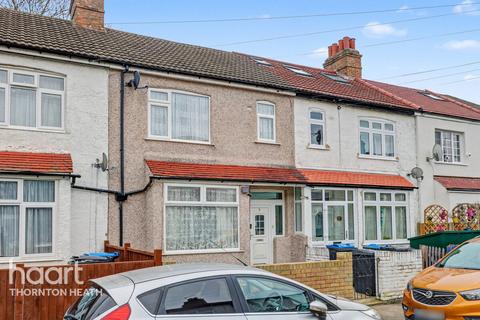 3 bedroom terraced house for sale, Russell Road, MITCHAM