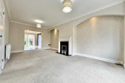 3 bedroom semi-detached house for sale, Leighton Avenue, Fleetwood FY7