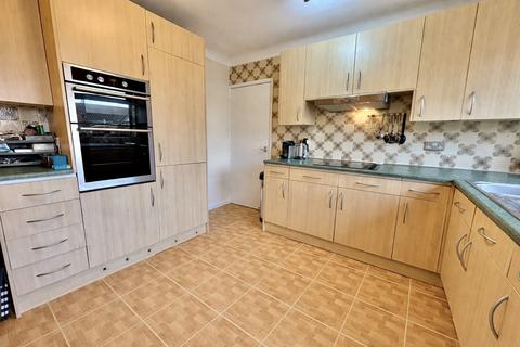 undefined, Abbey Road, Bardney, LINCOLN