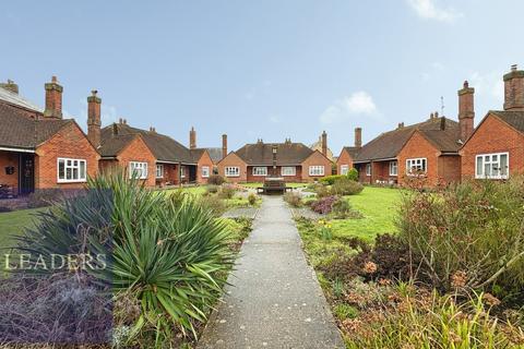 2 bedroom bungalow for sale, Halstead Road, Earls Colne, Colchester