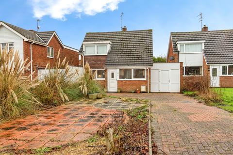 2 bedroom detached house for sale, Darnford Close, Stafford