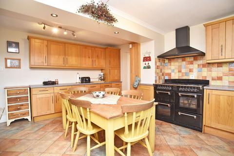 undefined, Forest Lane Head, Harrogate, HG2