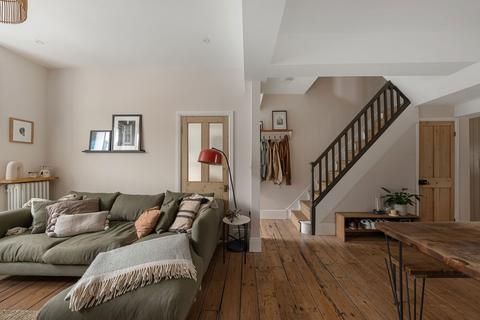 3 bedroom terraced house for sale, Elswick Road, London SE13