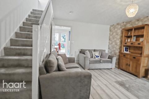 3 bedroom semi-detached house for sale, Wodehouse Road, Leicester