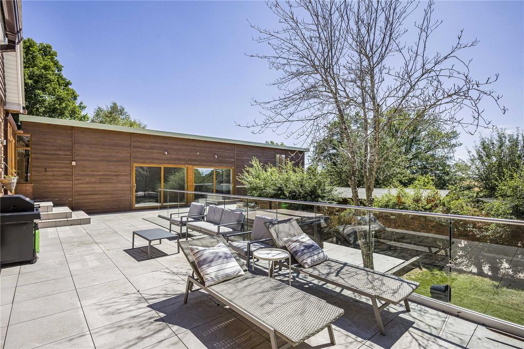 Sheltered Patio