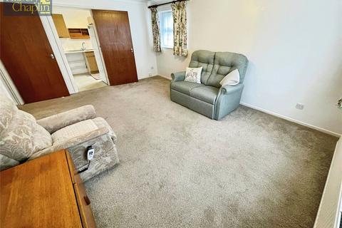 undefined, Abbs Cross Gardens, Hornchurch, RM12
