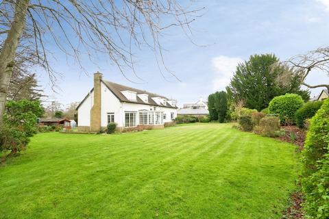 5 bedroom detached house for sale, Woodthorpe Park Drive, Wakefield