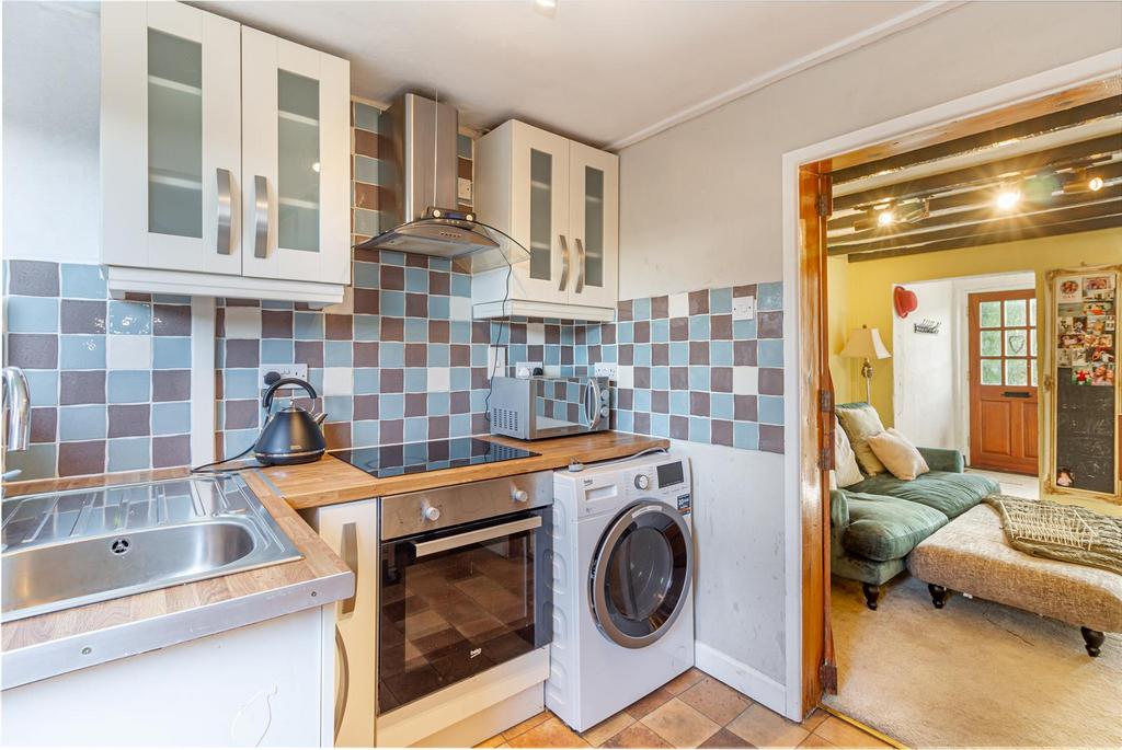 Kitchen-2.jpg