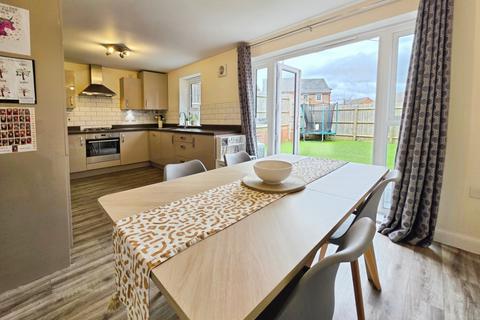 undefined, Great Oldbury Drive, Great Oldbury, Stonehouse