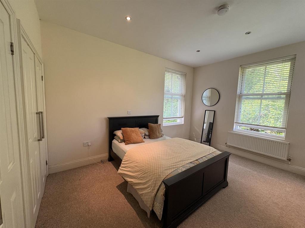 Bedroom.jpg