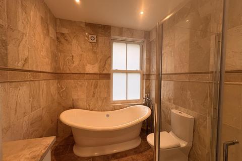 undefined, Flat 2 Scarsdale, 22 Priory Road, Malvern