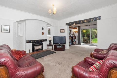 3 bedroom detached house for sale, Hartington Road, Dentons Green, WA10