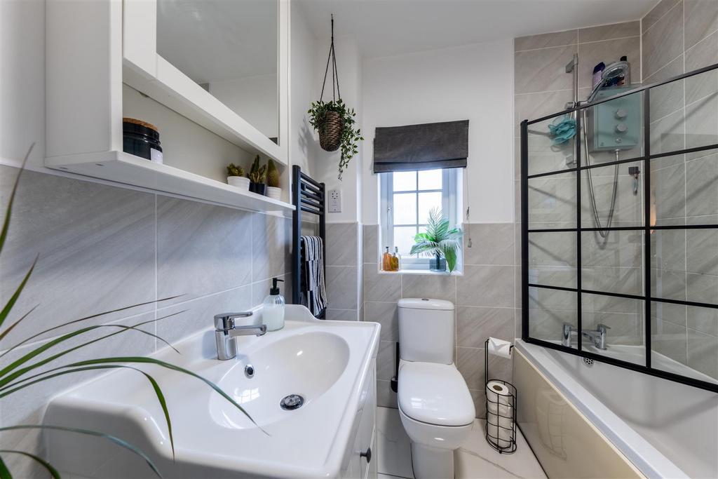25 Hazelhurst Way-019.jpg