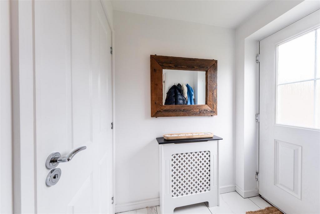 25 Hazelhurst Way-004.jpg